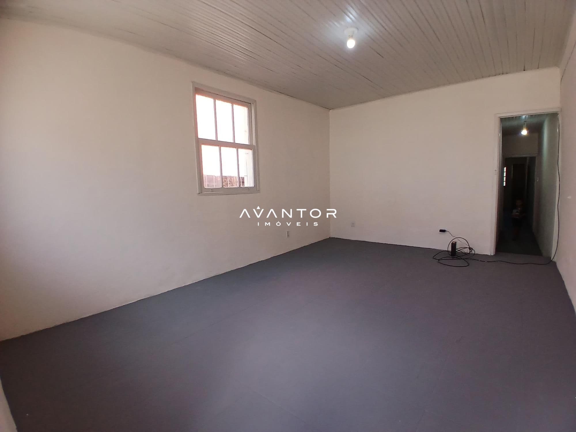 Casa com 2 quartos para alugar em Centro, Santa Maria/RS — foto 4 de 9