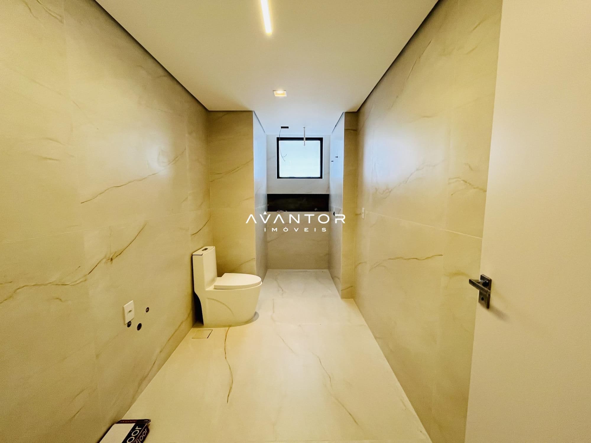 Cobertura com 5 quartos à venda no Palace Louvre Residencial, em Nossa Senhora Medianeira, Santa Maria/RS — foto 24 de 50