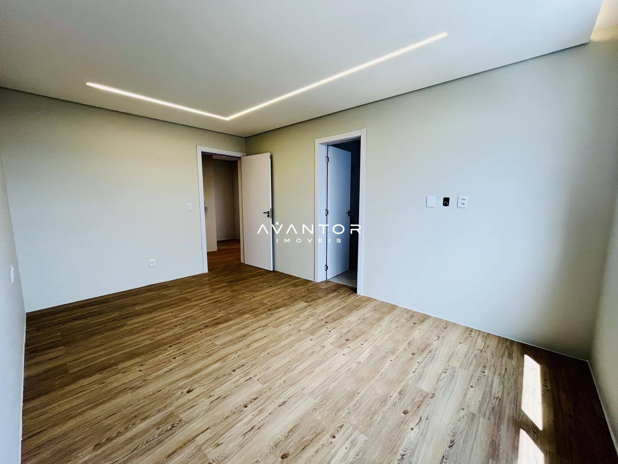 Cobertura com 5 quartos à venda no Palace Louvre Residencial, em Nossa Senhora Medianeira, Santa Maria/RS — foto 27 de 50