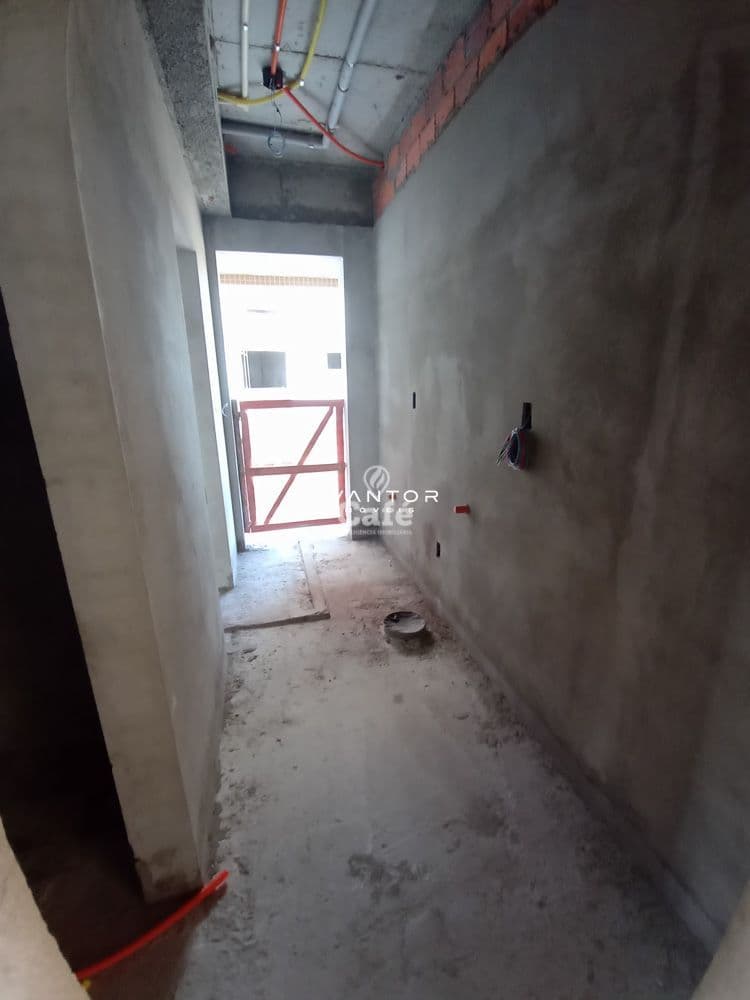 Residencial Fiorello amplo apartamento com 3 suíte, 3 garagens, alto padrão em Santa Maria — Apartamento com 3 quartos à venda em Km 3, Santa Maria/RS