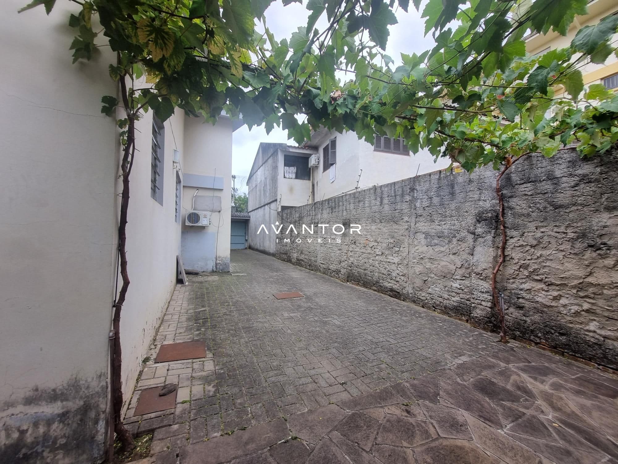 Casa com 7 quartos à venda em Nossa Senhora de Fátima, Santa Maria/RS — foto 4 de 17