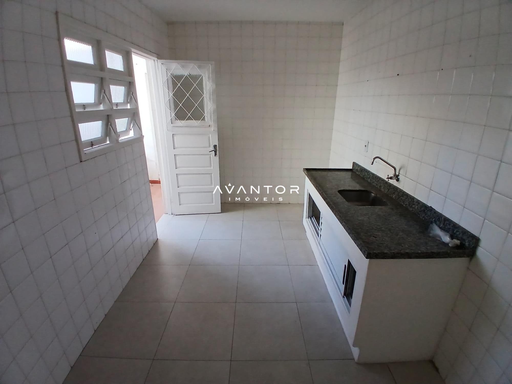 Apartamento com 3 quartos à venda no Edifício Lyon, em Centro, Santa Maria/RS — foto 11 de 15