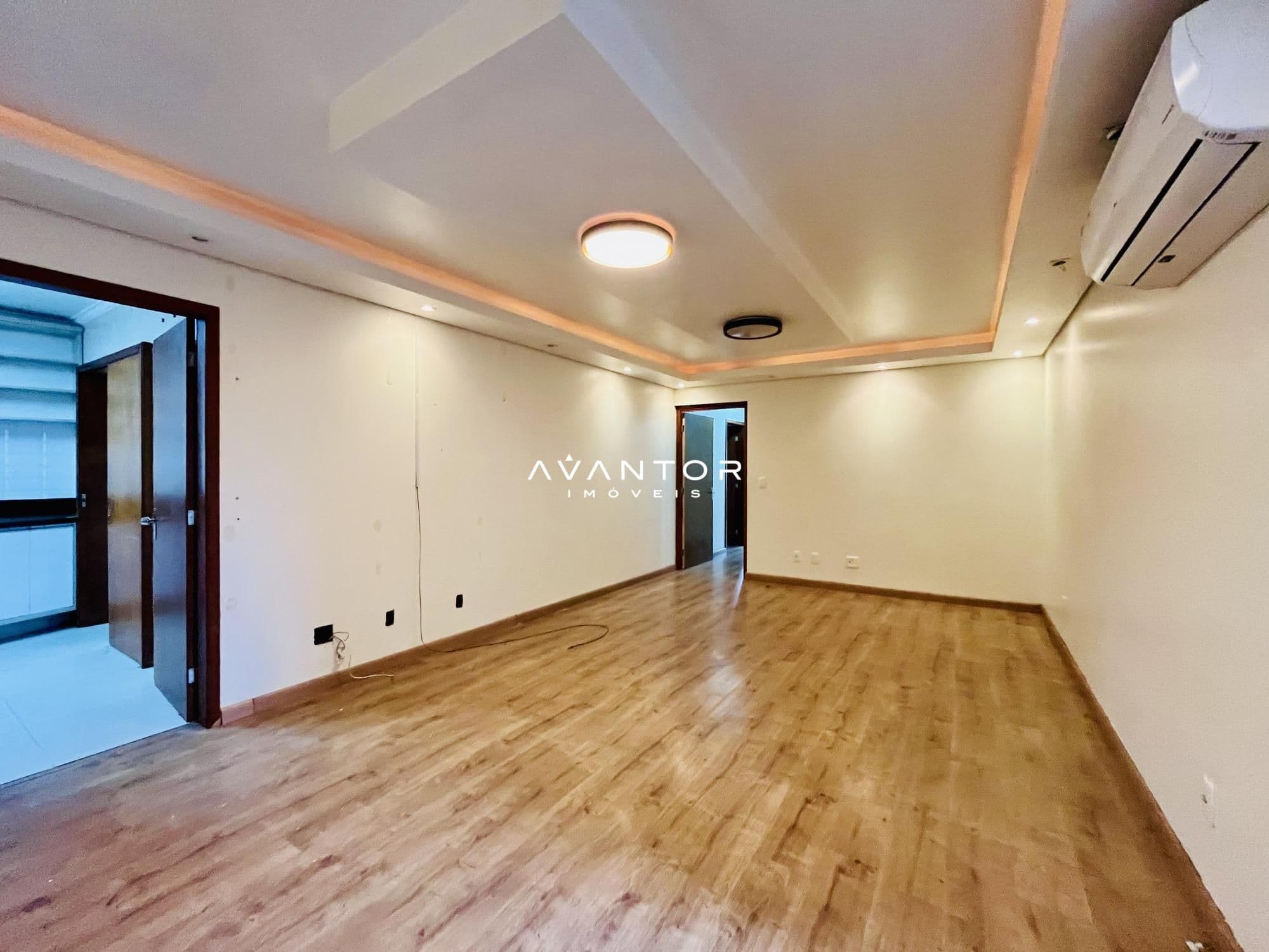 Apartamento com 3 quartos à venda no Edifício Jandaia, em Centro, Santa Maria/RS — foto 3 de 16