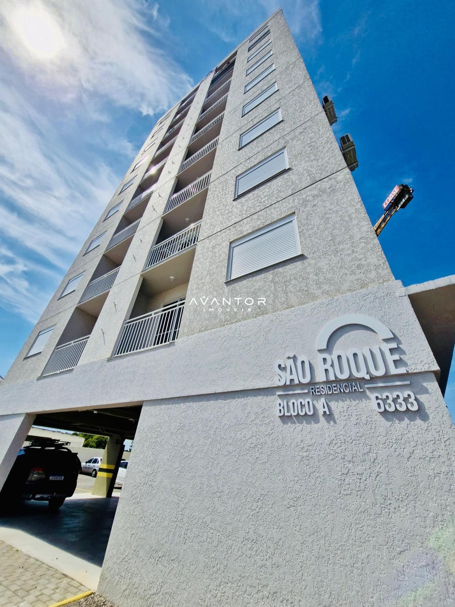 Fachada do prédio com sacadas — Apartamento com 1 quarto à venda no Residencial São Roque, em Camobi, Santa Maria/RS