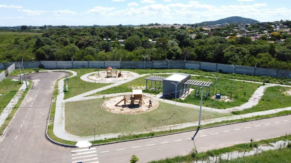 Terreno à venda no Cidade Universitária, em Camobi, Santa Maria/RS — foto 2 de 4