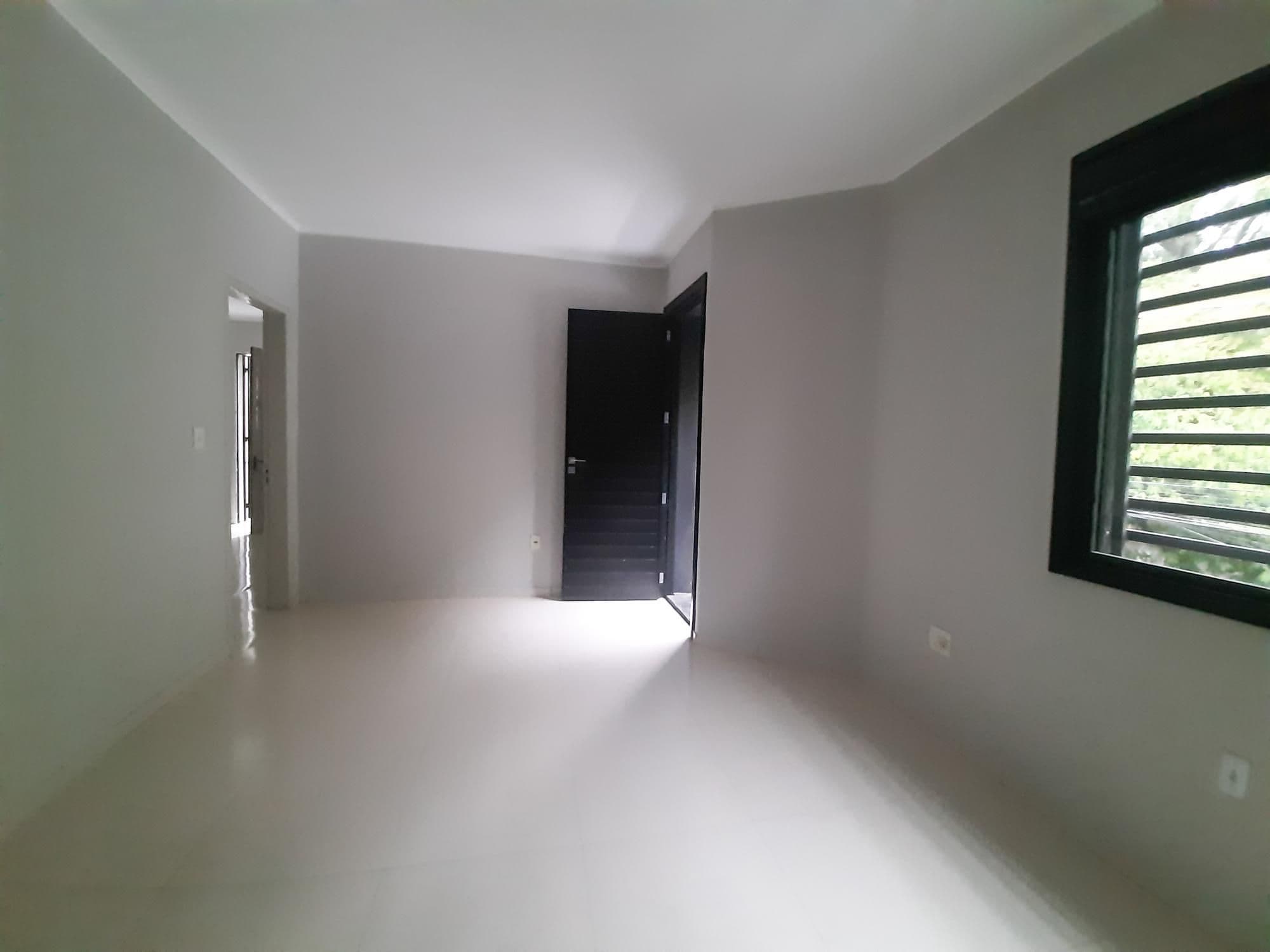 Apto 3 dormitórios, 2 banheiros, garagem, no centro — Apartamento com 3 quartos para alugar em Centro, Santa Maria/RS