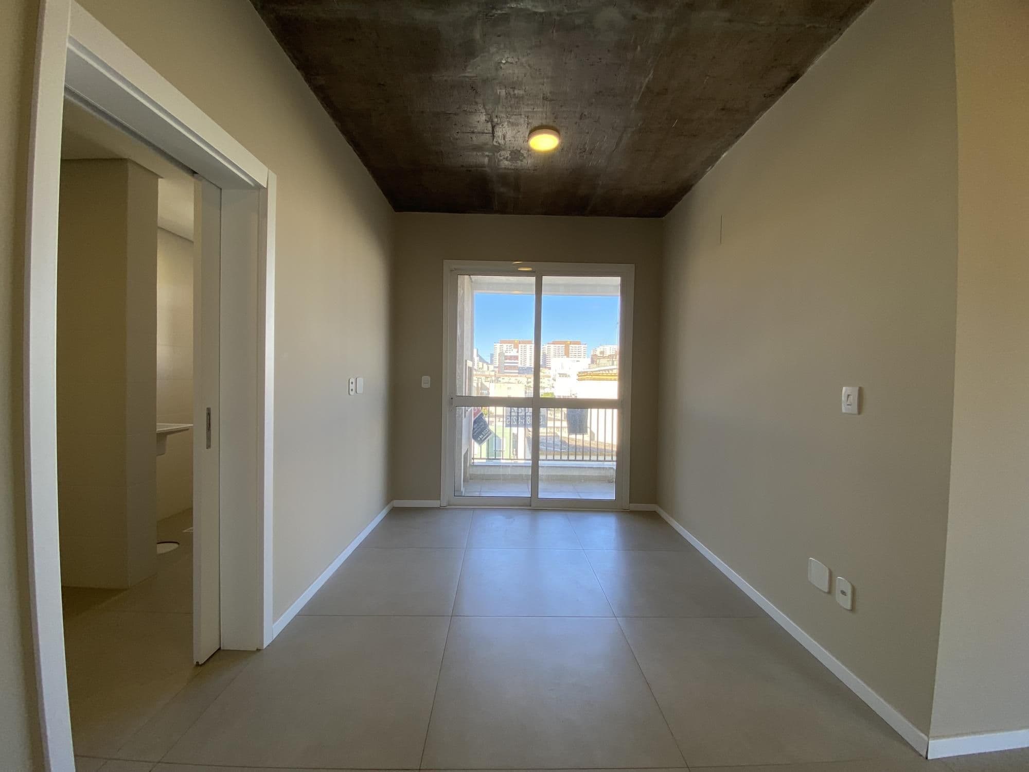 Apartamento de 2 dormitórios, 1Suíte, 2 Banheiros, 1 Vaga, novo no centro de Santa Maria — Apartamento com 2 quartos para alugar em Centro, Santa Maria/RS