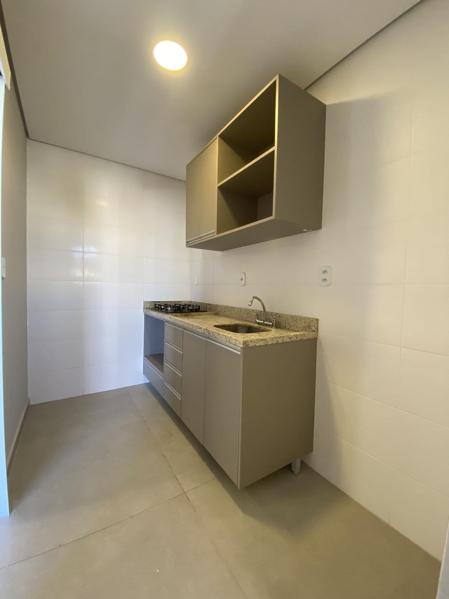 Apartamento de 2 dormitórios, 1Suíte, 2 Banheiros, 1 Vaga, novo no centro de Santa Maria — Apartamento com 2 quartos para alugar em Centro, Santa Maria/RS