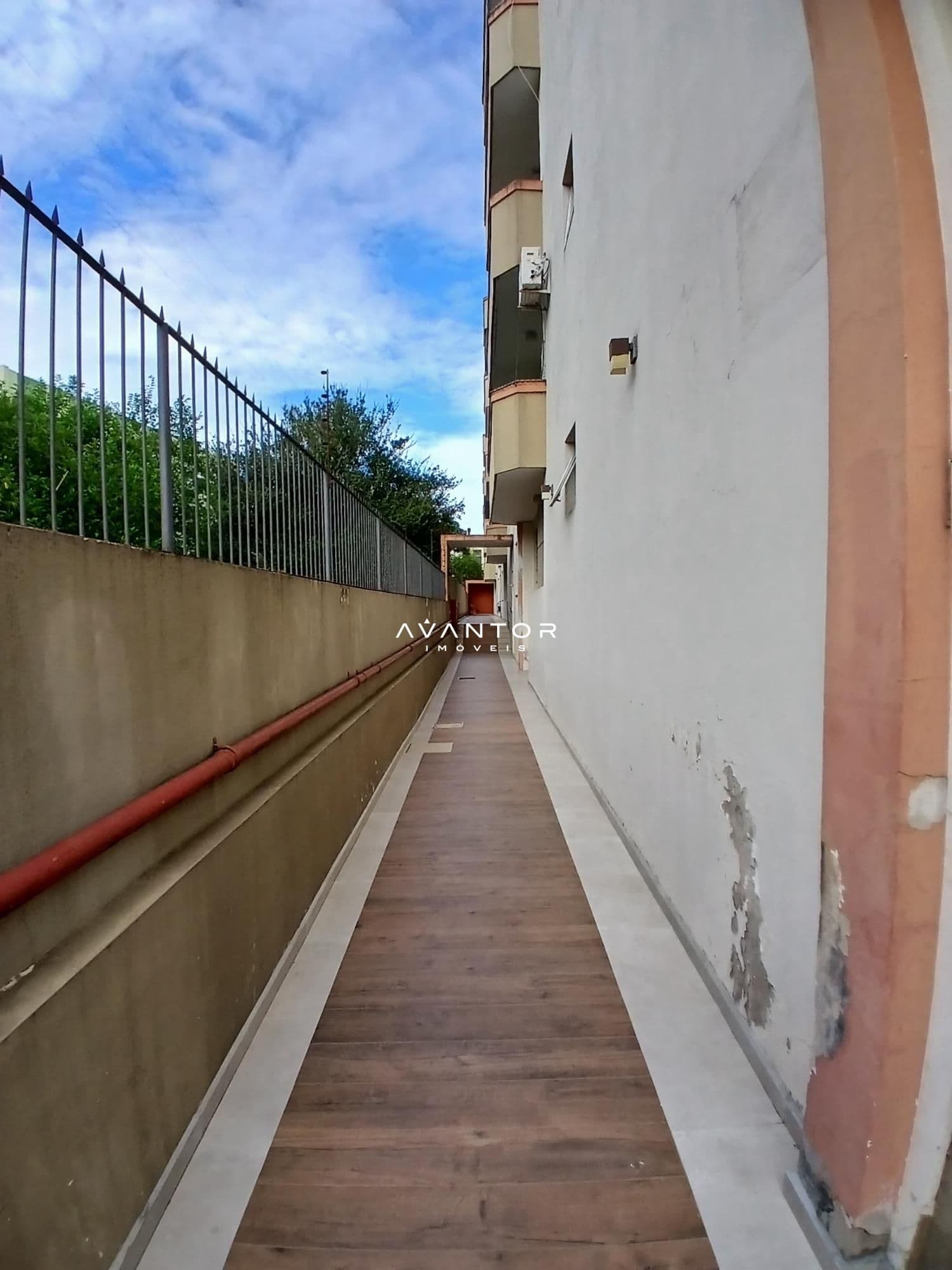 Apartamento com 3 quartos à venda no Edifício Vierzon, em Nossa Senhora de Fátima, Santa Maria/RS — foto 2 de 21