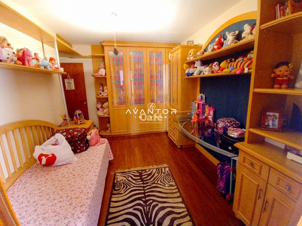 Lindo apartamento 3 dormitórios, sendo um suíte e closet, sala 3 ambientes com lareira, ár — Apartamento com 4 quartos à venda em Nossa Senhora de Fátima, Santa Maria/RS