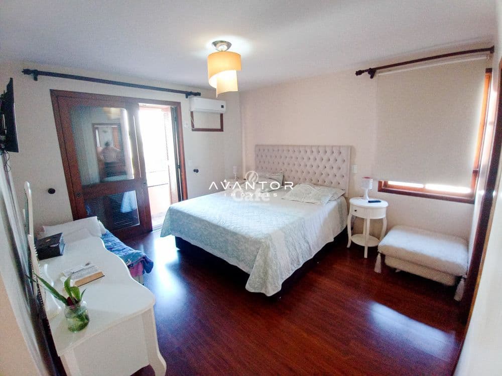 Lindo apartamento 3 dormitórios, sendo um suíte e closet, sala 3 ambientes com lareira, ár — Apartamento com 4 quartos à venda em Nossa Senhora de Fátima, Santa Maria/RS