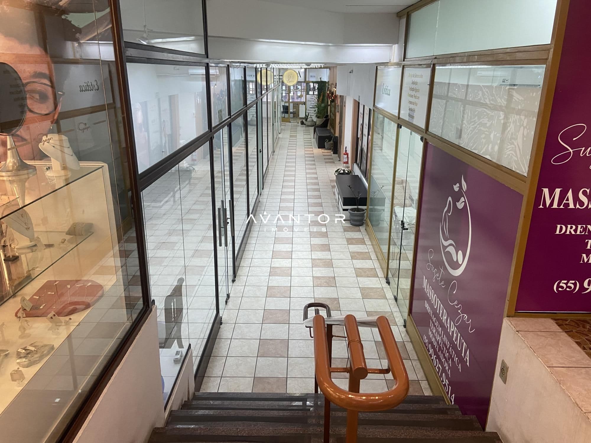 Sala Comercial com 1 sala para alugar em Centro, Santa Maria/RS