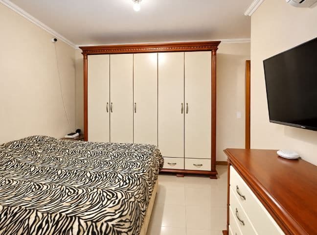 Duplex, 3 dormitórios, próximo a UFSM, Camobi — Apartamento com 3 quartos à venda em Camobi, Santa Maria/RS