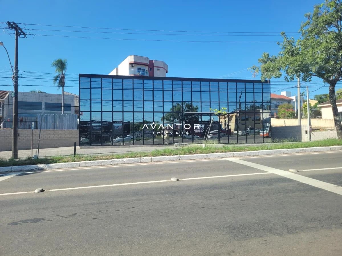 Pavilhão com 1 sala para alugar em Patronato, Santa Maria/RS