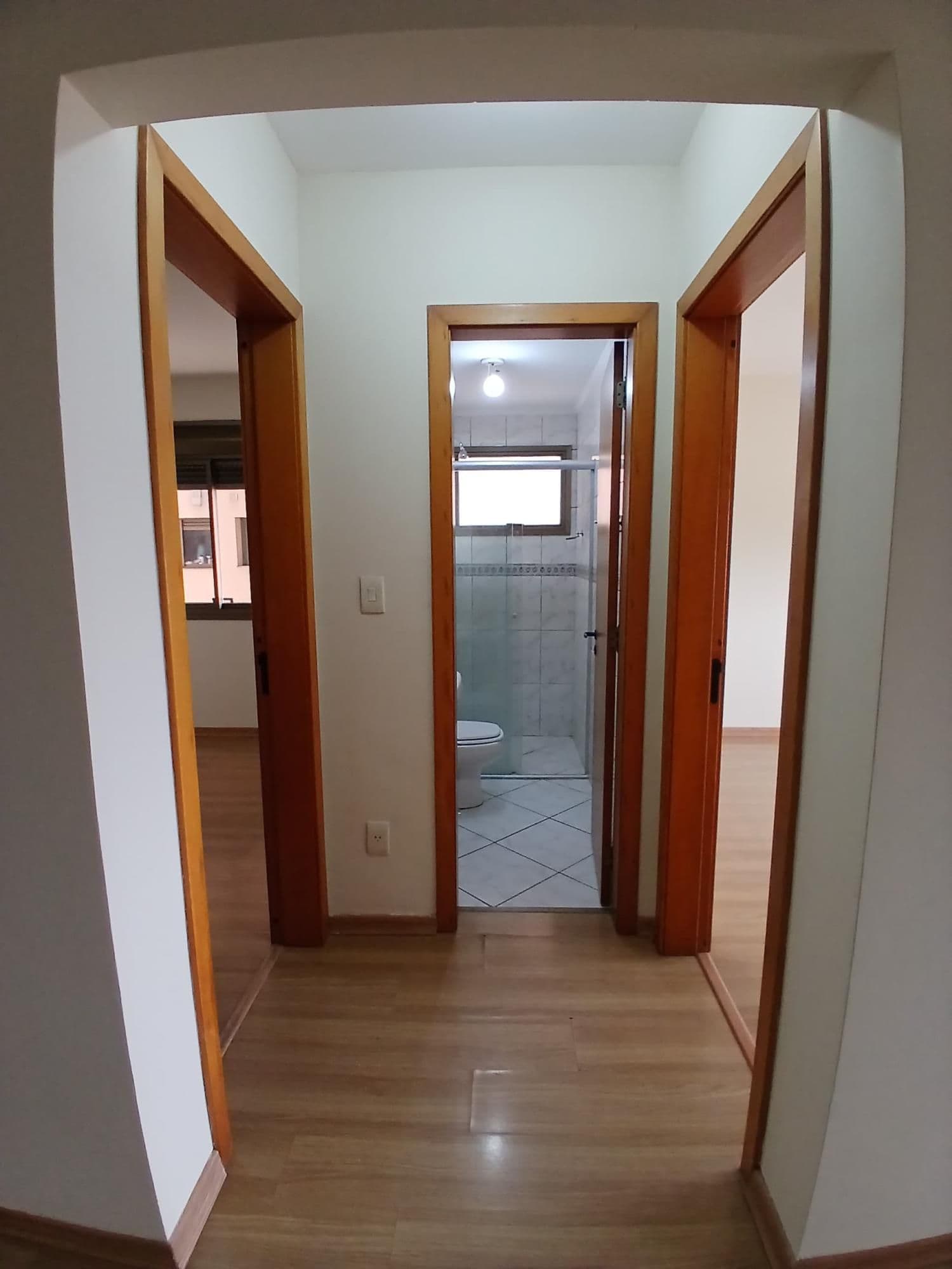 Apartamento De 2 Dormitórios Para Locação No Residencial Royal Plaza — Apartamento com 2 quartos para alugar em Nossa Senhora das Dores, Santa Maria/RS