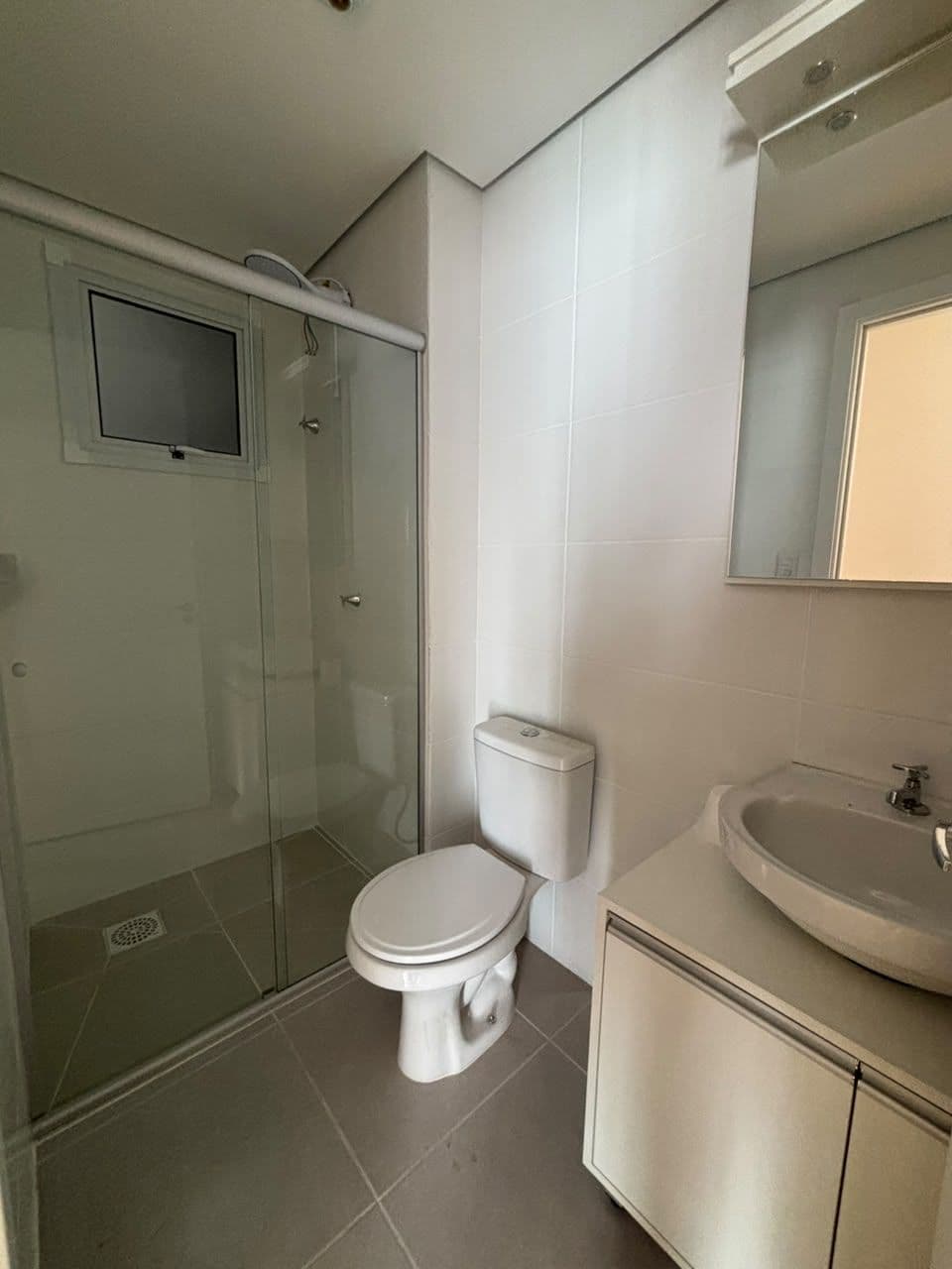 Apartamento novo de 2 dormitórios e garagem no bairro Camobi em Santa Maria — Apartamento com 2 quartos para alugar em Camobi, Santa Maria/RS