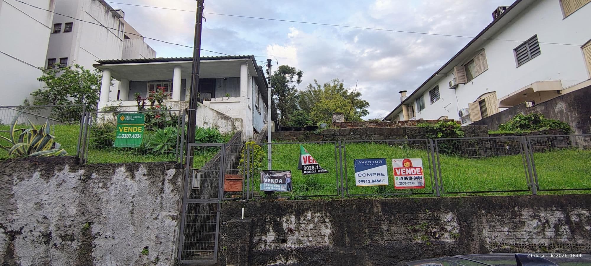 Terreno à venda em Centro, Santa Maria/RS — foto 2 de 2