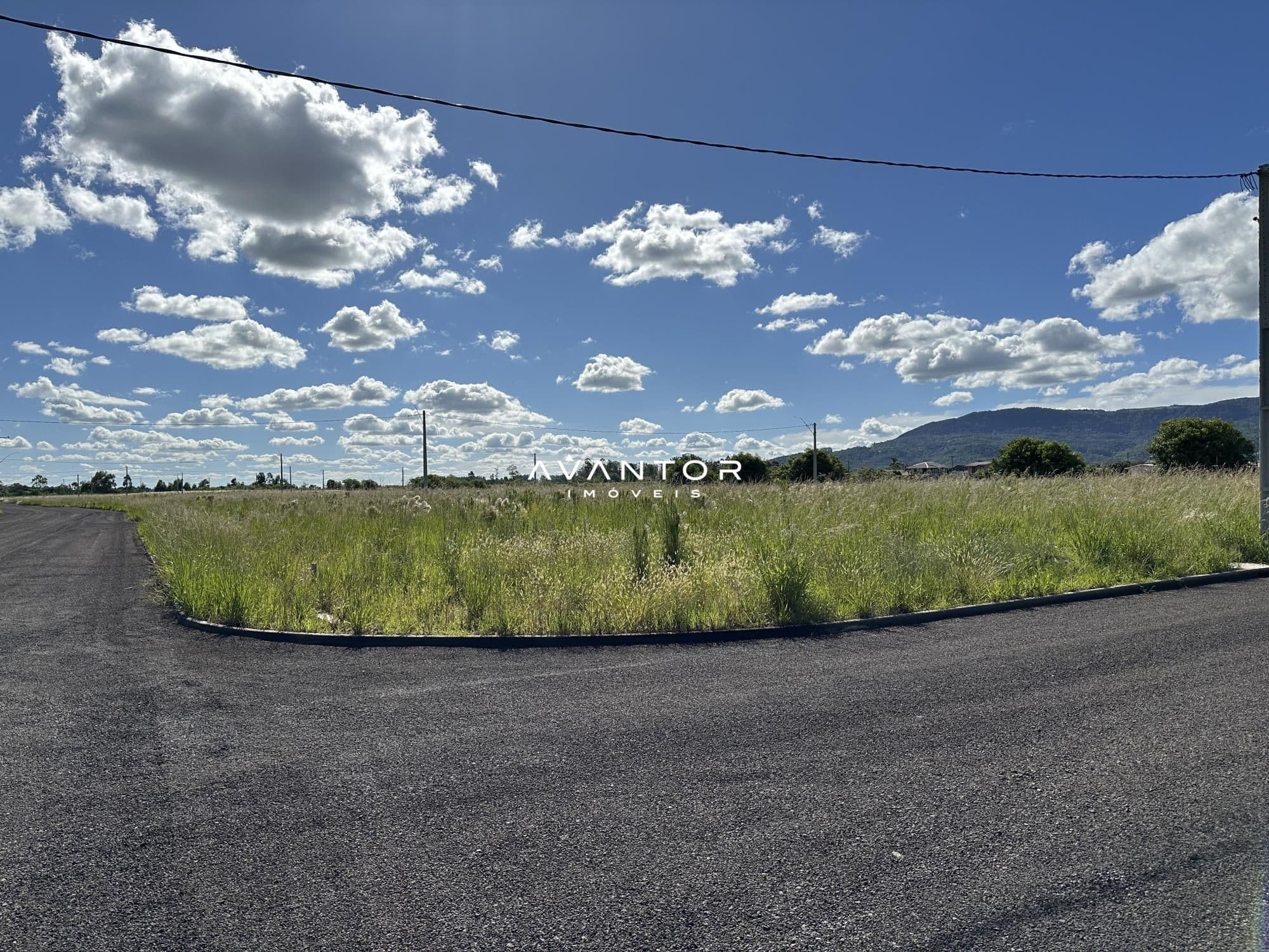 Terreno com vista para montanha — Terreno à venda no Residencial Paraiso, em Centro, Paraíso do Sul/RS