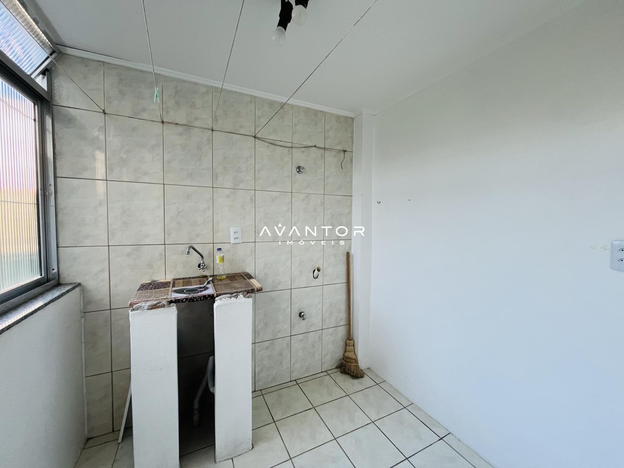 Apartamento com 2 quartos à venda no Edifício Douglas, em Nossa Senhora de Lourdes, Santa Maria/RS — foto 6 de 10