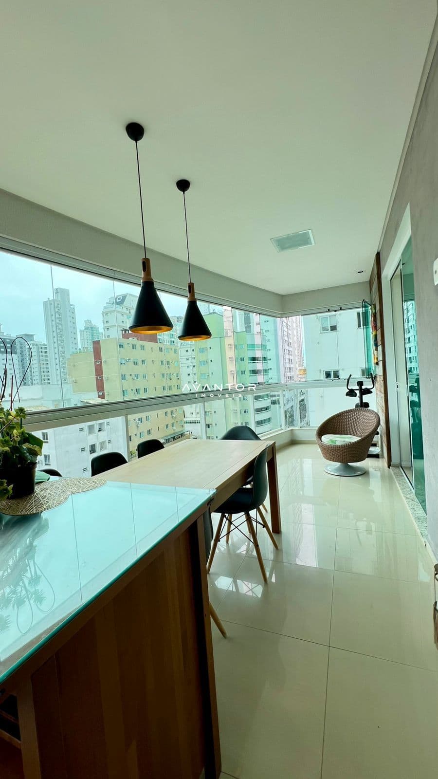 Apartamento com 3 quartos à venda em Pioneiros, Balneário Camboriú/SC — foto 2 de 13