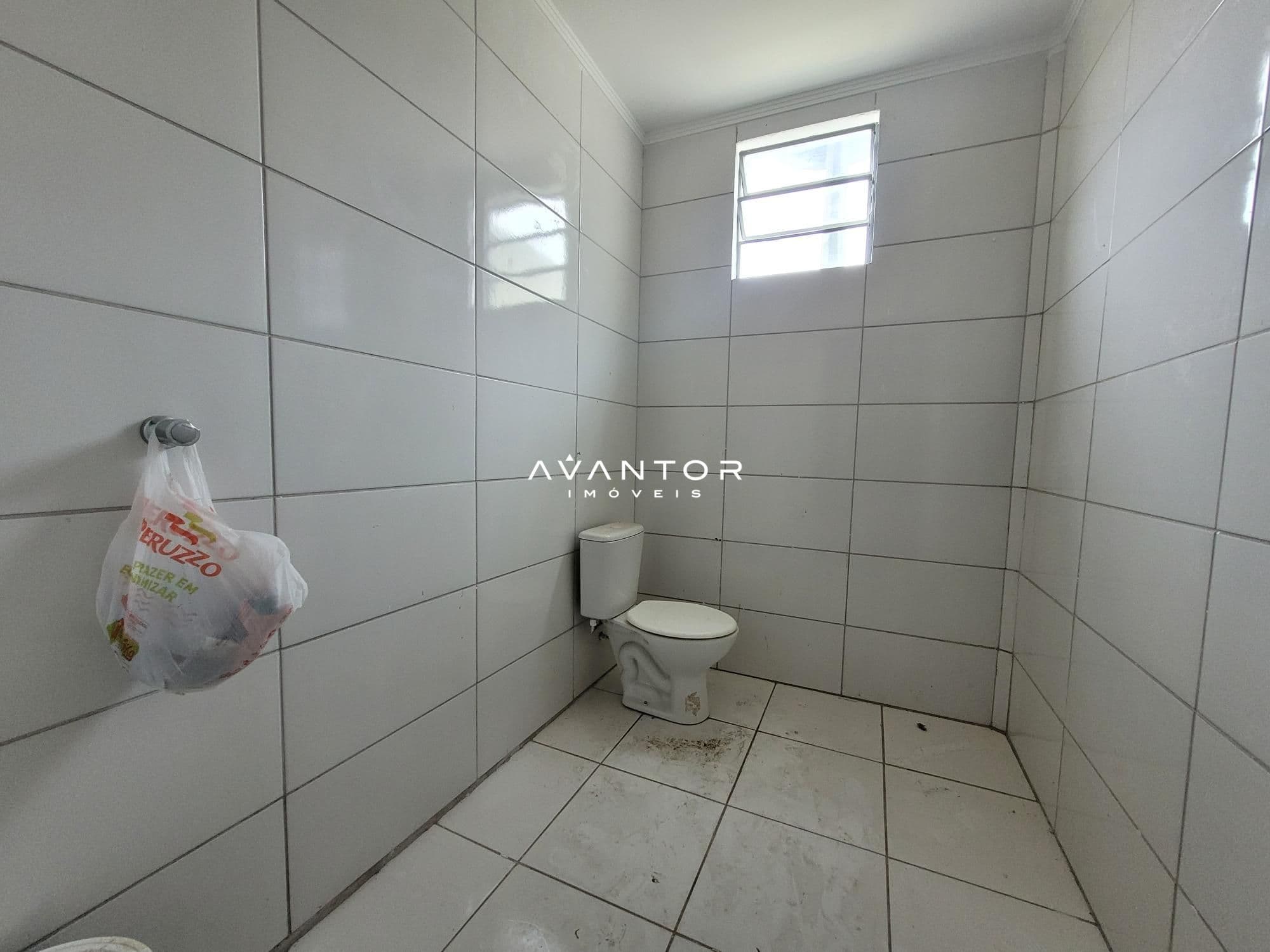 Pavilhão com 2 salas para alugar em Nossa Senhora Medianeira, Santa Maria/RS — foto 7 de 16