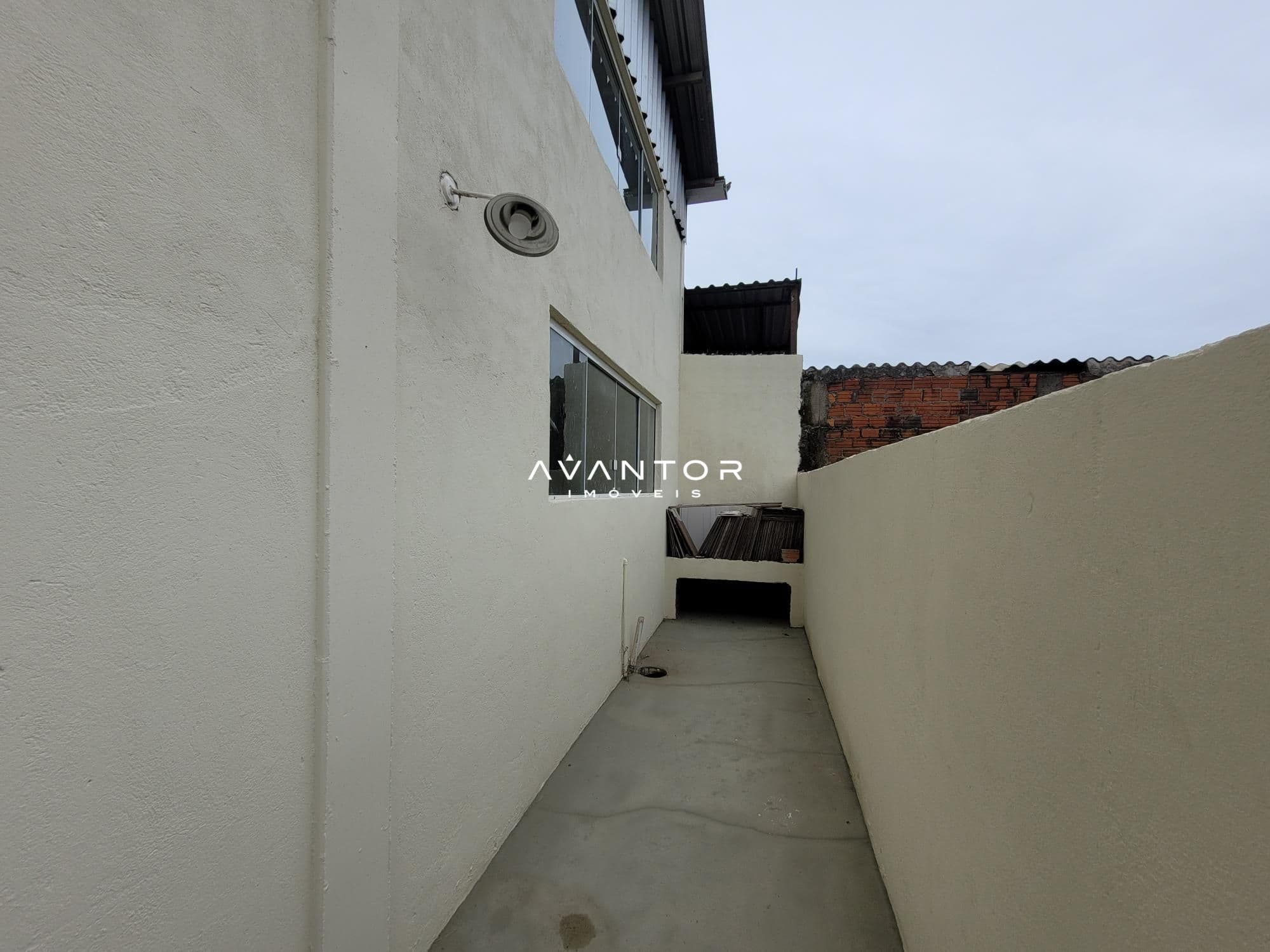 Pavilhão com 2 salas para alugar em Nossa Senhora Medianeira, Santa Maria/RS — foto 14 de 16