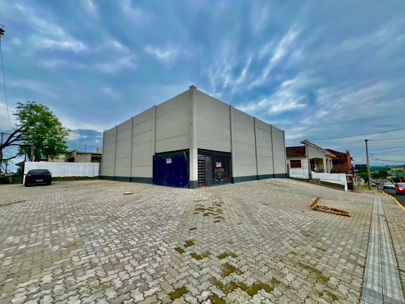 Pavilhão, 315m privativo no bairro Noal em Santa Maria — Pavilhão com 1 sala à venda em Noal, Santa Maria/RS