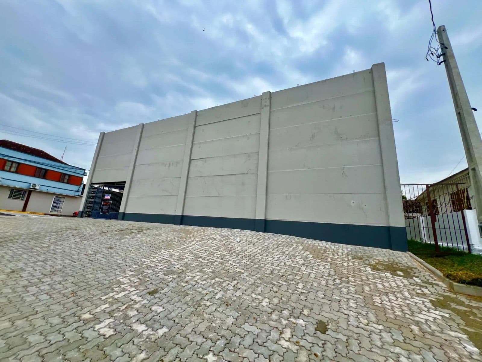 Pavilhão, 315m privativo no bairro Noal em Santa Maria — Pavilhão com 1 sala à venda em Noal, Santa Maria/RS