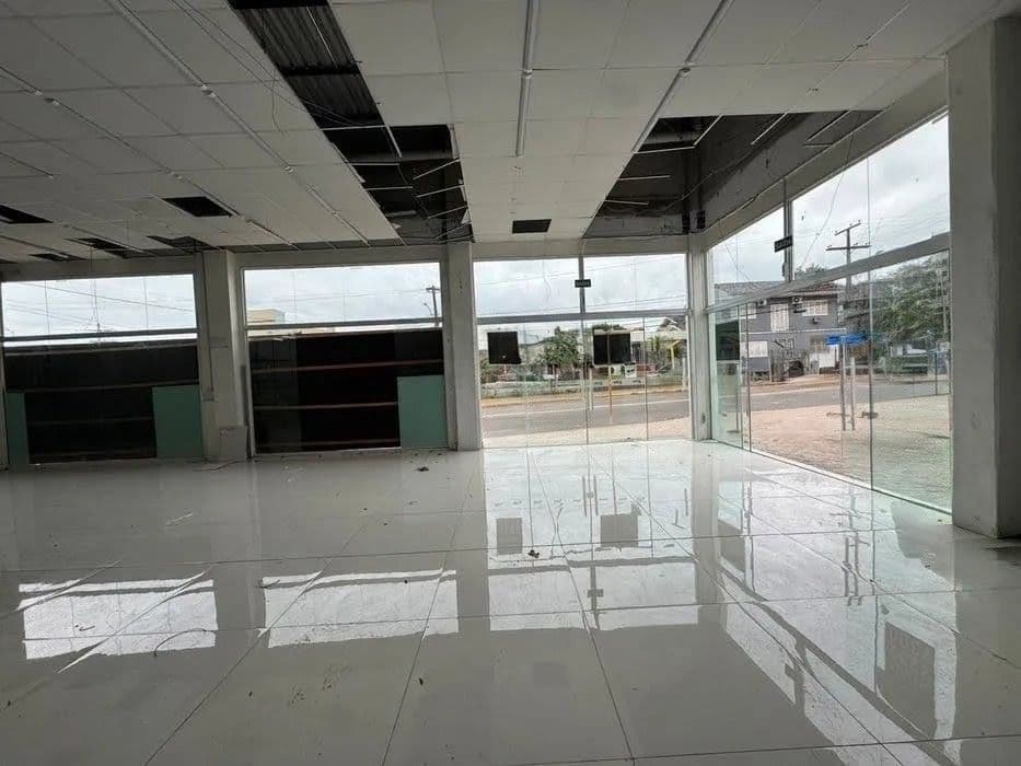Pavilhão, 315m privativo no bairro Noal em Santa Maria — Pavilhão com 1 sala à venda em Noal, Santa Maria/RS