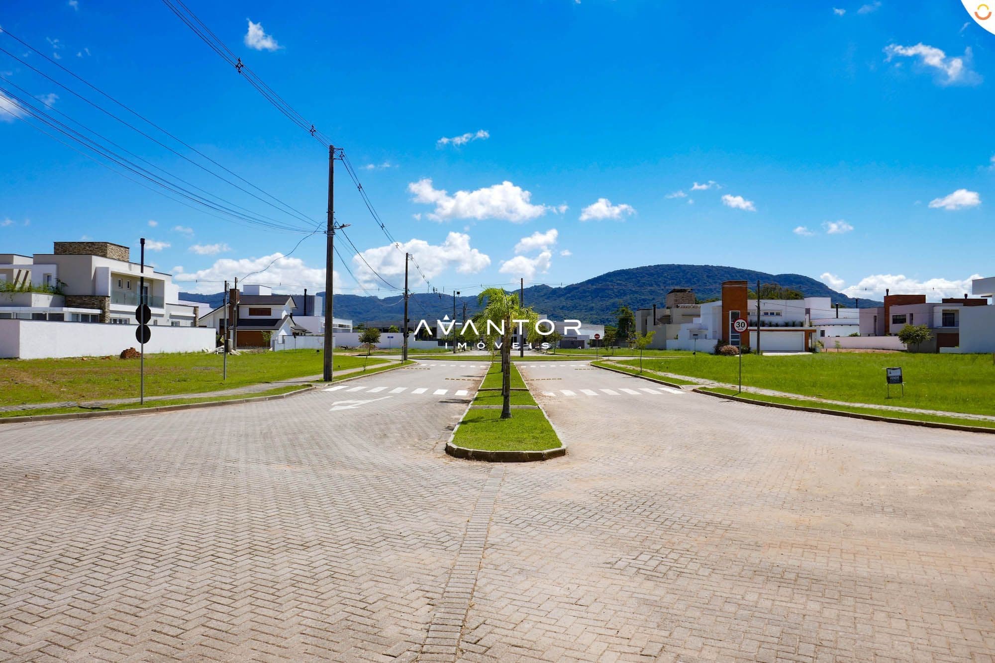 Terreno à venda no Condomínio Bauhaus, em Camobi, Santa Maria/RS — foto 2 de 6