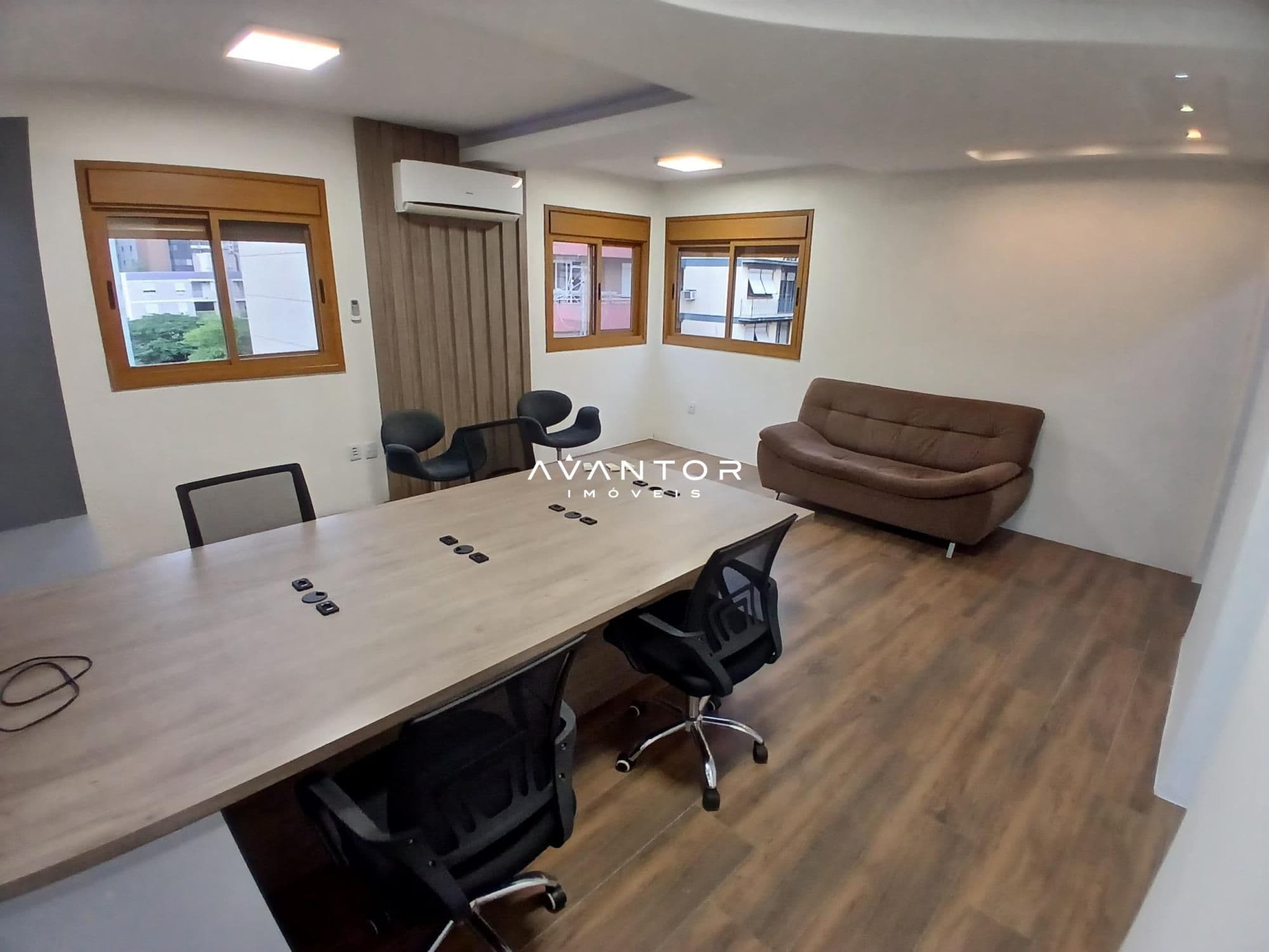 Sala Comercial com 1 sala para alugar em Nossa Senhora de Fátima, Santa Maria/RS — foto 4 de 16