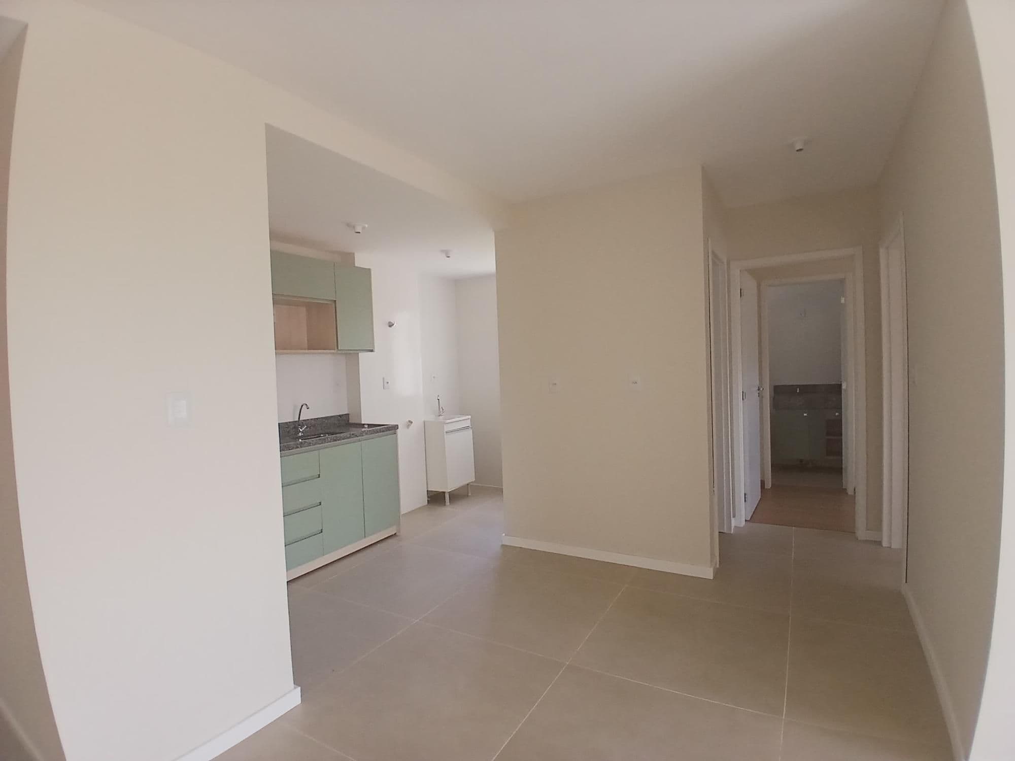 Apartamento em Camobi de 2 dormitórios, suíte, sala de estar, banheiro social, cozinha, ár — Apartamento com 2 quartos para alugar em São José, Santa Maria/RS