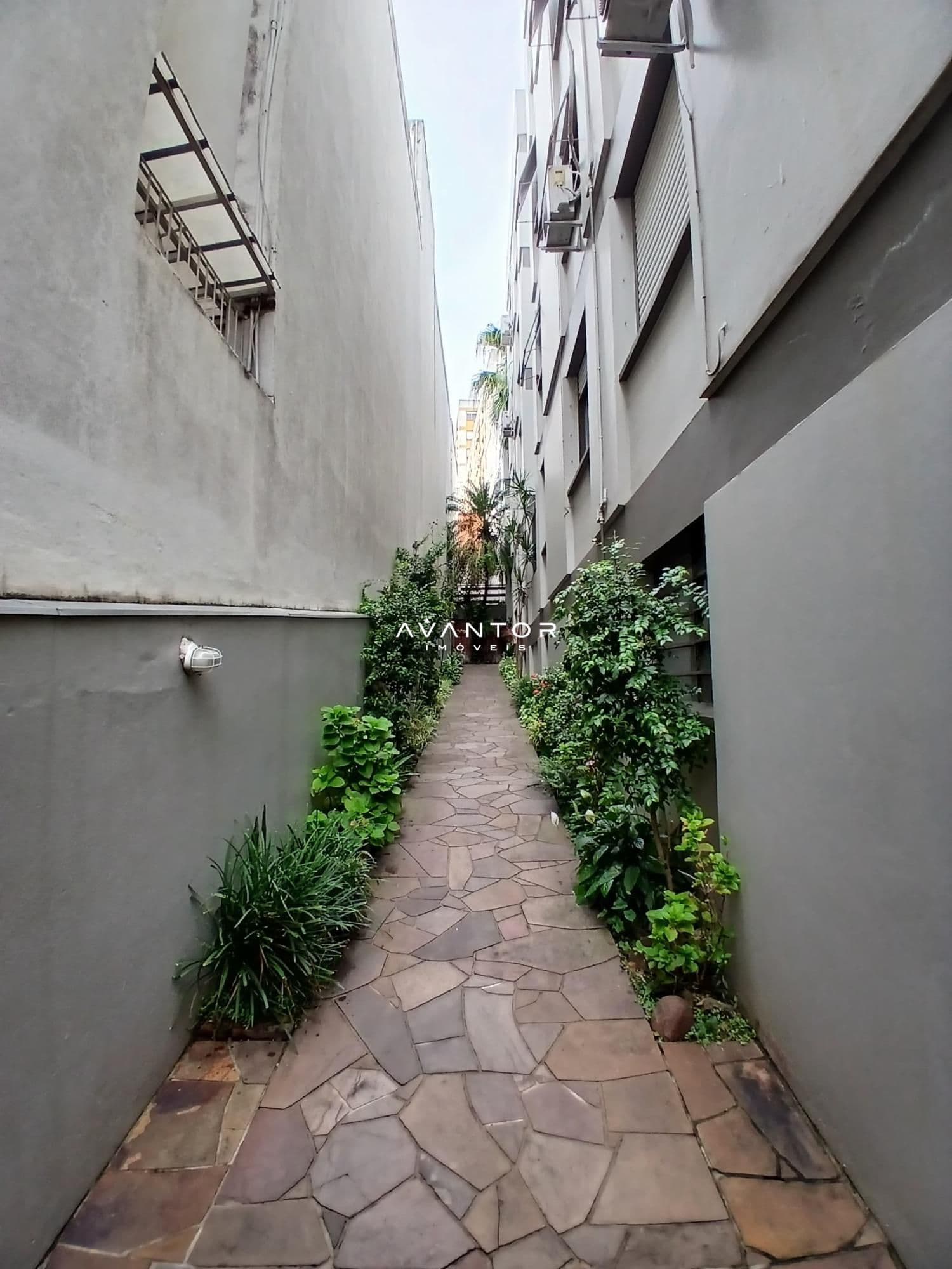 Apartamento com 2 quartos à venda no Edifício Itamaracá, em Centro, Santa Maria/RS — foto 2 de 18