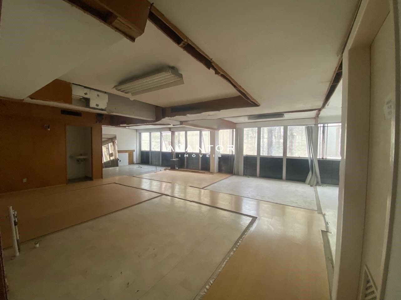 Sala Comercial com 2 salas à venda no Edificio Ugalde & Fração, em Centro, Santa Maria/RS — foto 2 de 6