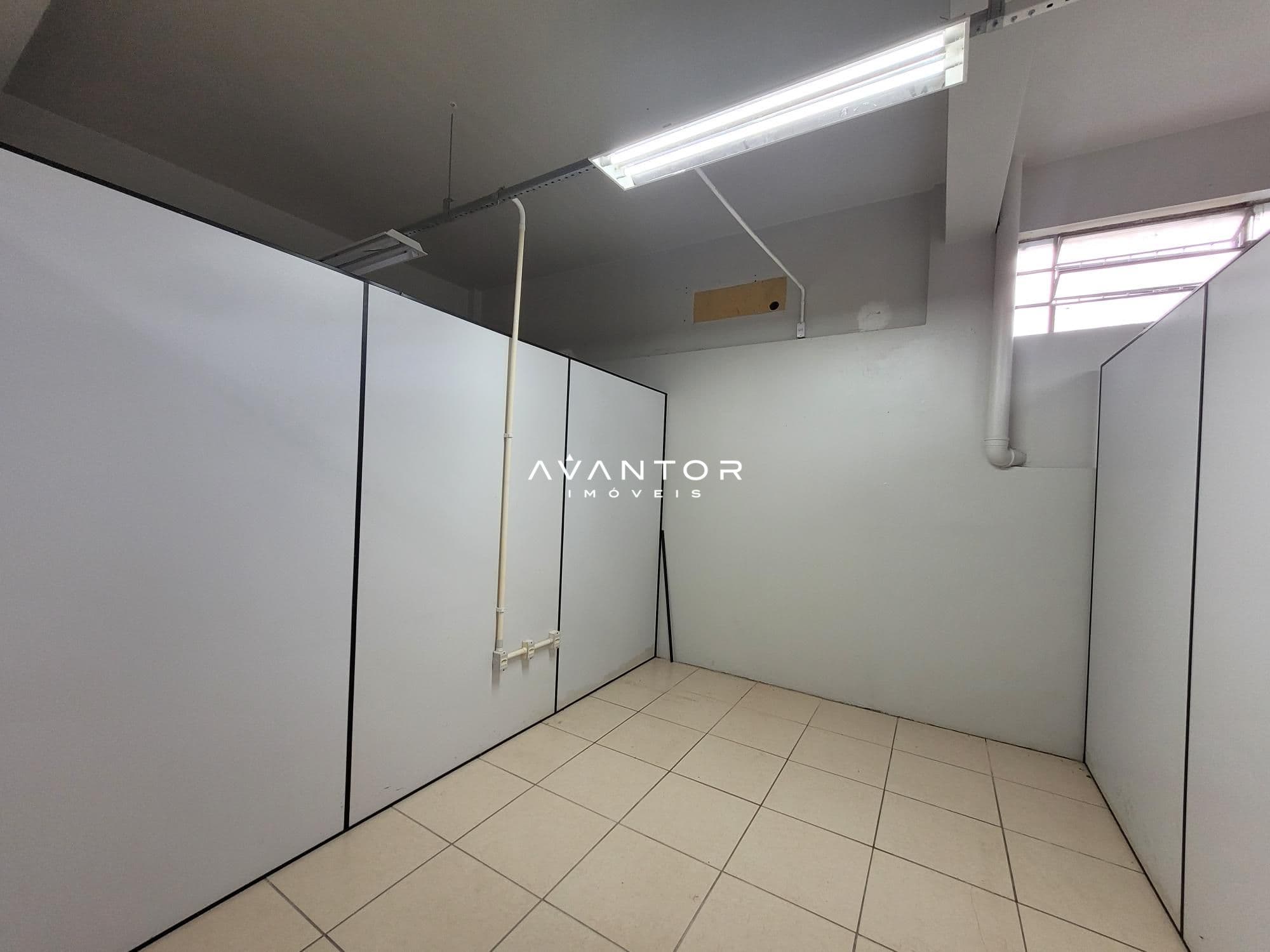 Sala Comercial com 9 salas para alugar em Nossa Senhora Medianeira, Santa Maria/RS — foto 10 de 22