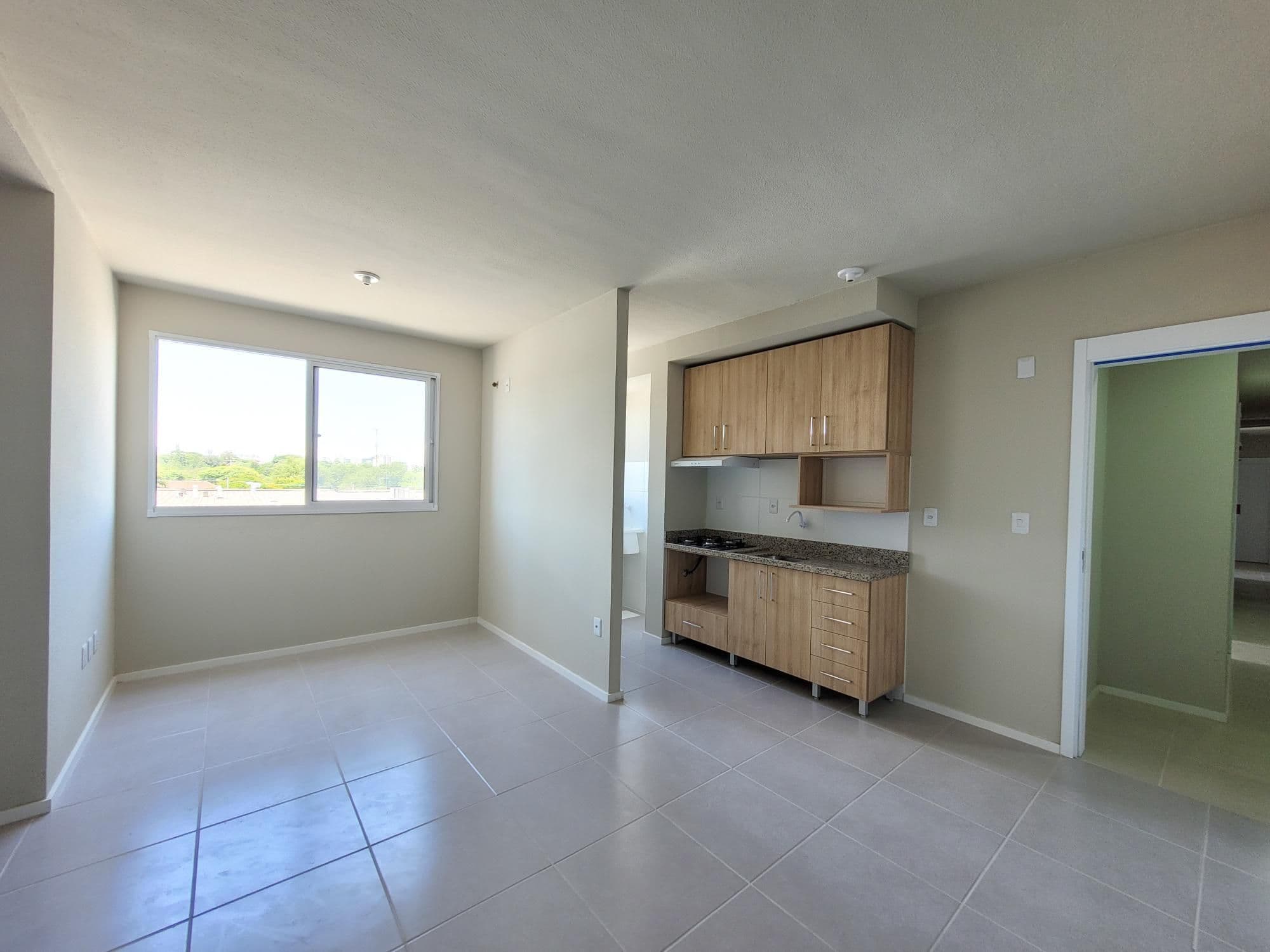 Apartamento De 2 Dormitórios, Sala de Estar, Banheiro Social, Cozinha, Área de Serviço e G — Apartamento com 2 quartos para alugar em Patronato, Santa Maria/RS