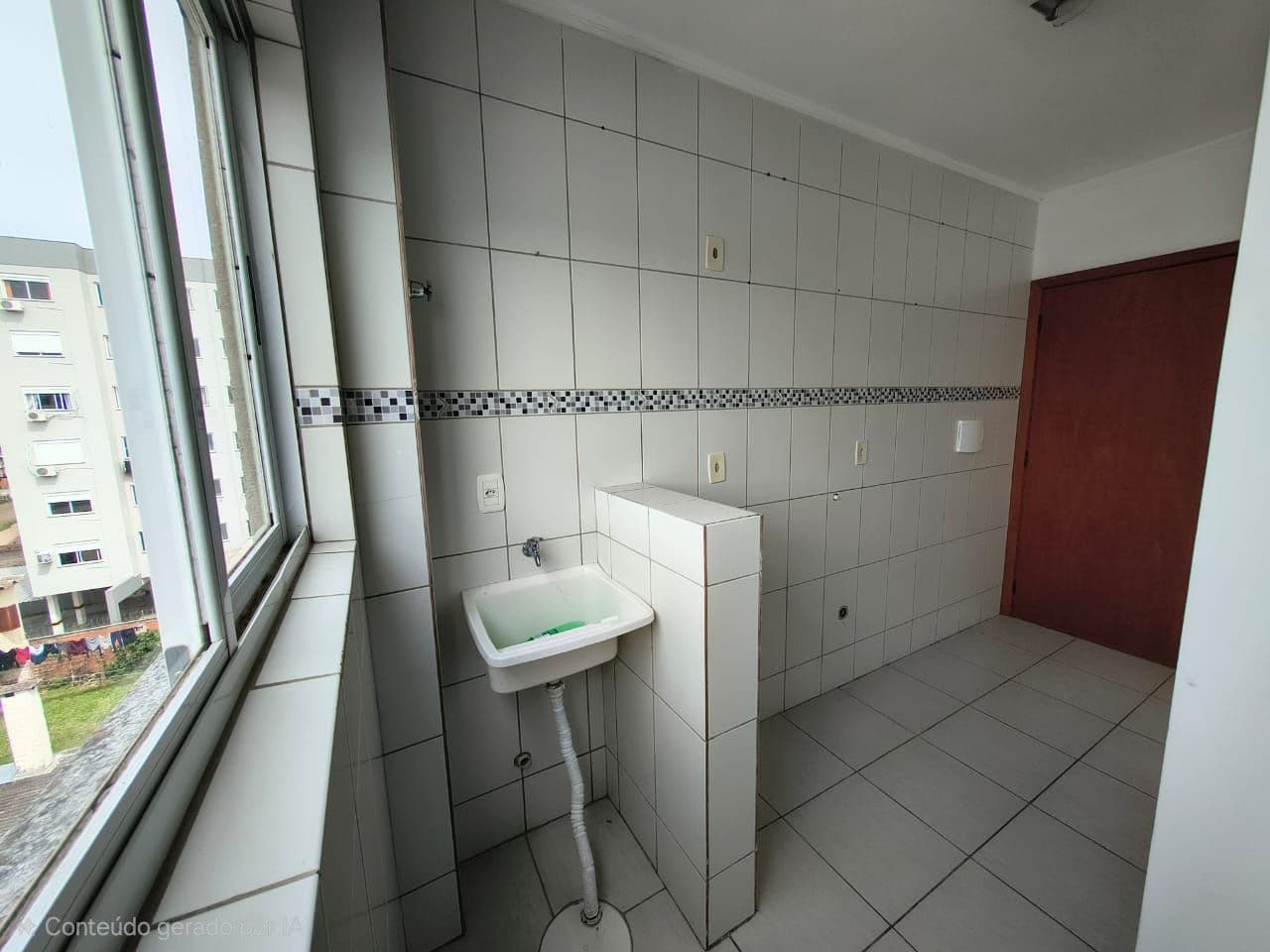 Apartamento de 1 dormitório, cozinha ,sala, churrasqueira e garagem no bairro Nossa Senhor — Apartamento com 1 quarto para alugar em Nossa Senhora de Fátima, Santa Maria/RS