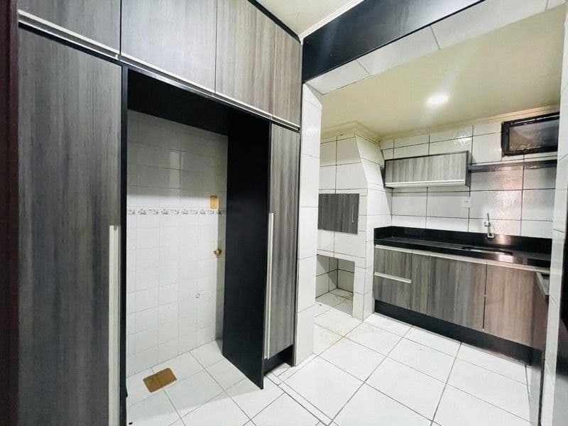 Casa duplex semi mobiliada de 2 dormitórios, sala de estar, banheiro social, cozinha, área — Casa com 2 quartos à venda em Passo D'Areia, Santa Maria/RS