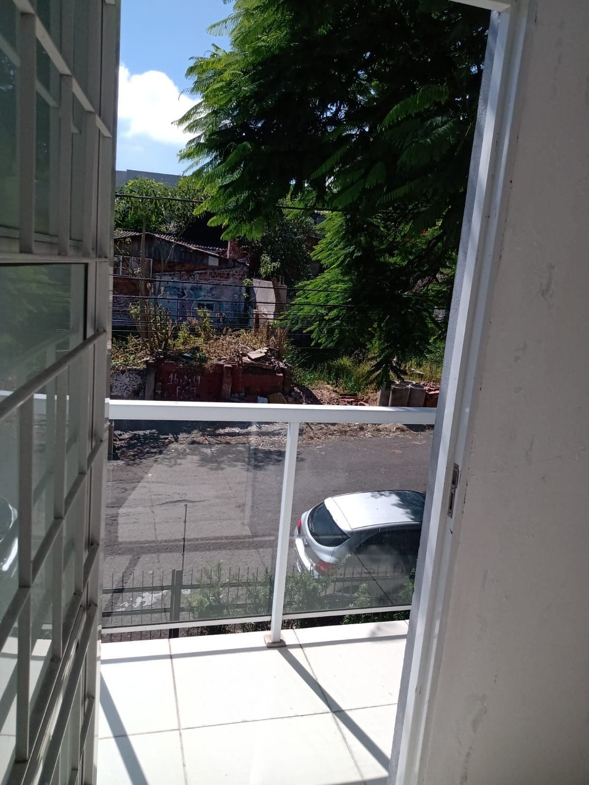 Kitnet Com Banheiro e Sacada Próximo a UFN — Studio com 1 quarto para alugar em Nossa Senhora do Rosário, Santa Maria/RS