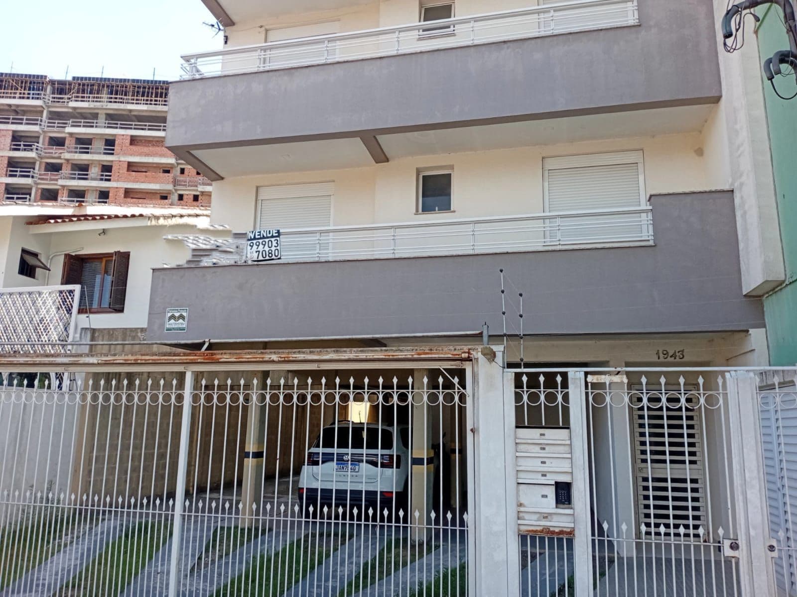 Edifício residencial Dona Lucia — Nossa Senhora de Fátima, Santa Maria/RS