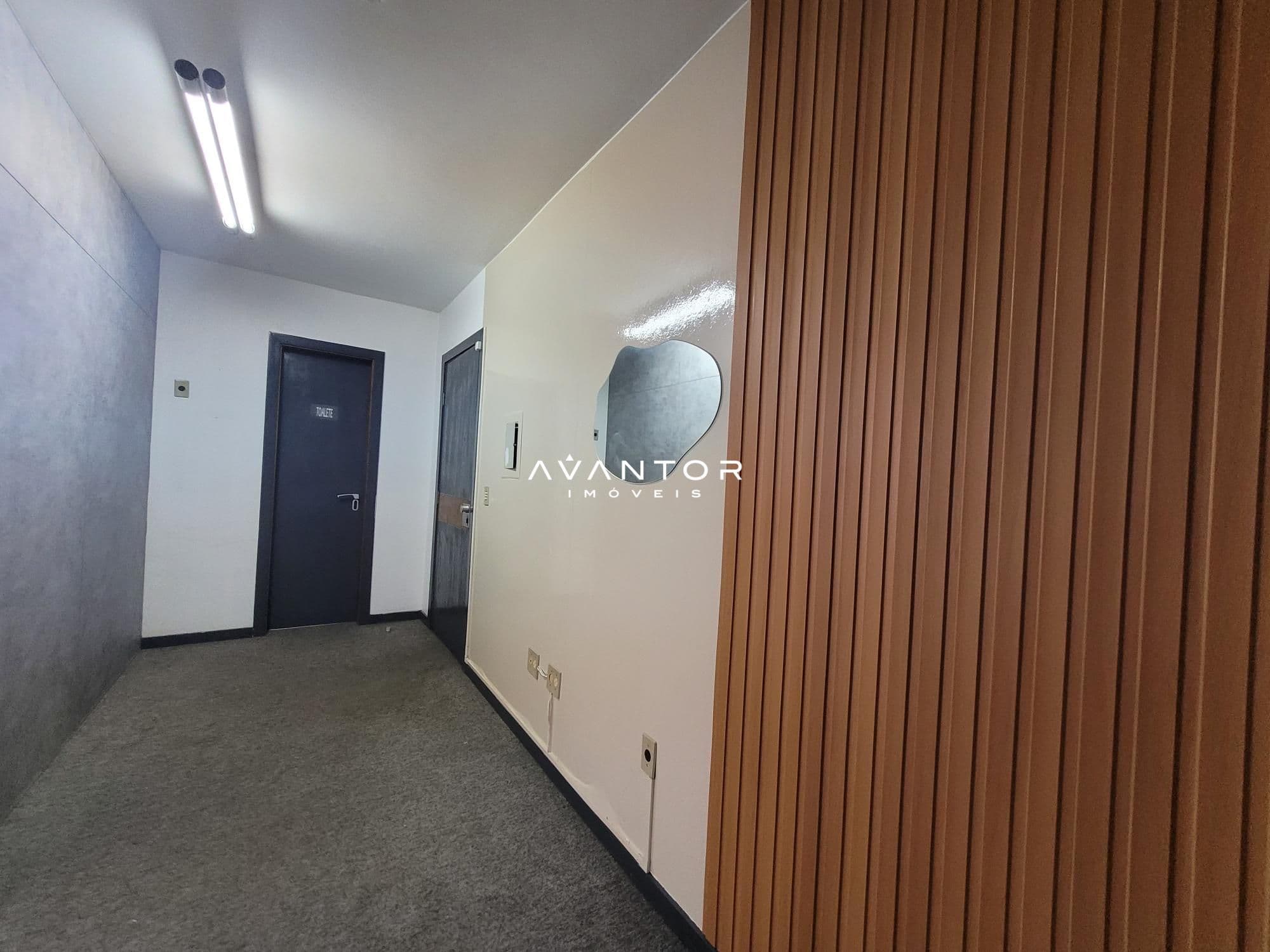 Sala Comercial com 2 salas à venda no Edifício Salvador Isaia, em Centro, Santa Maria/RS — foto 4 de 10