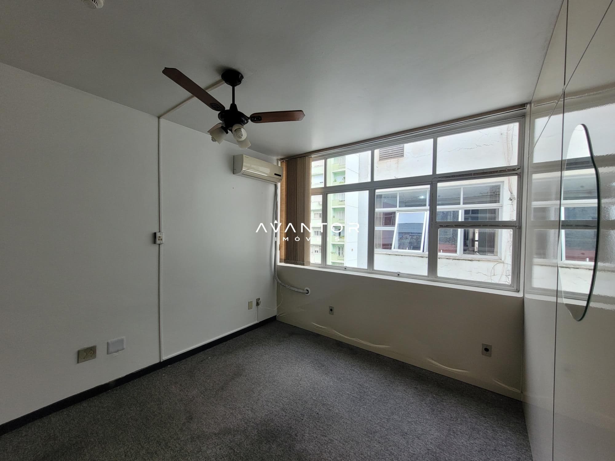 Sala Comercial com 2 salas à venda no Edifício Salvador Isaia, em Centro, Santa Maria/RS — foto 7 de 10