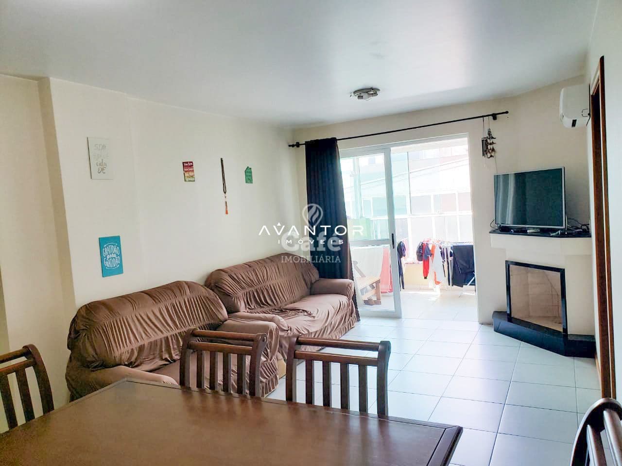 Residencial Costa Del Sol, 3 dormitorios, 1 suite, 1 vaga de garagem e localização privile — Apartamento com 3 quartos à venda em Centro, Santa Maria/RS