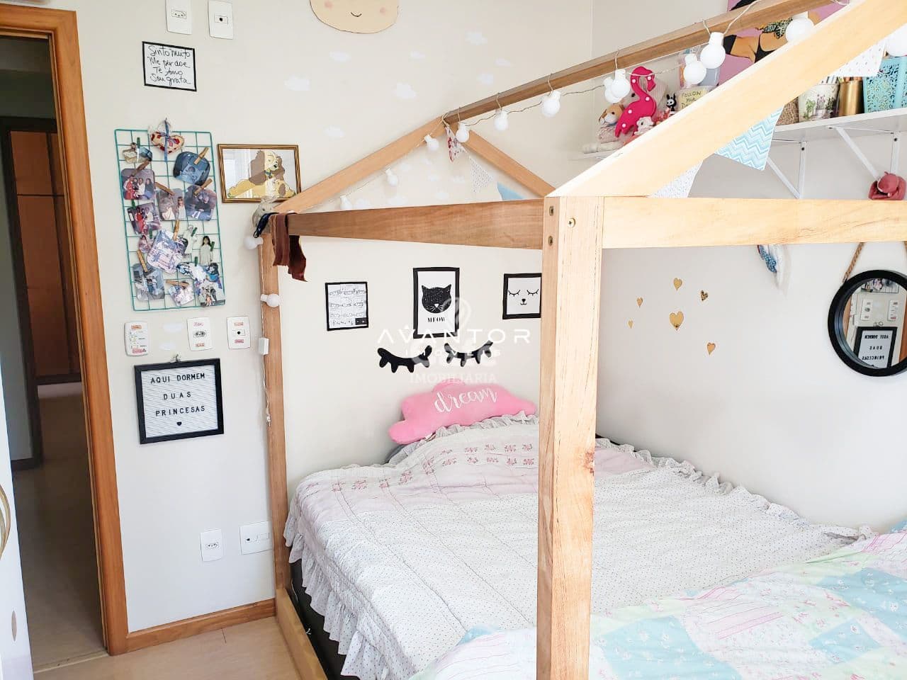 Residencial Costa Del Sol, 3 dormitorios, 1 suite, 1 vaga de garagem e localização privile — Apartamento com 3 quartos à venda em Centro, Santa Maria/RS