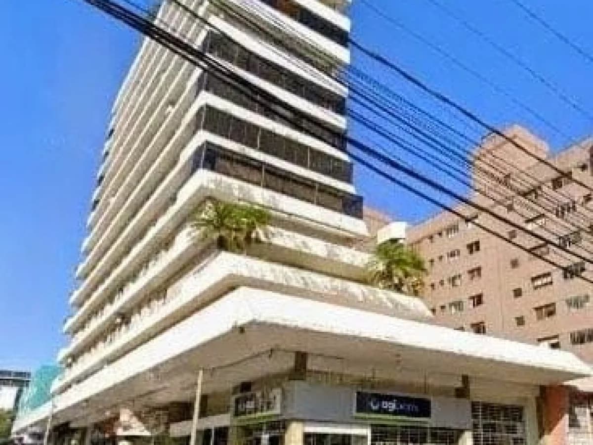 Loja Ampla De 170 m² No Centro De Santa Maria Para Locação — Loja com 1 sala para alugar em Centro, Santa Maria/RS