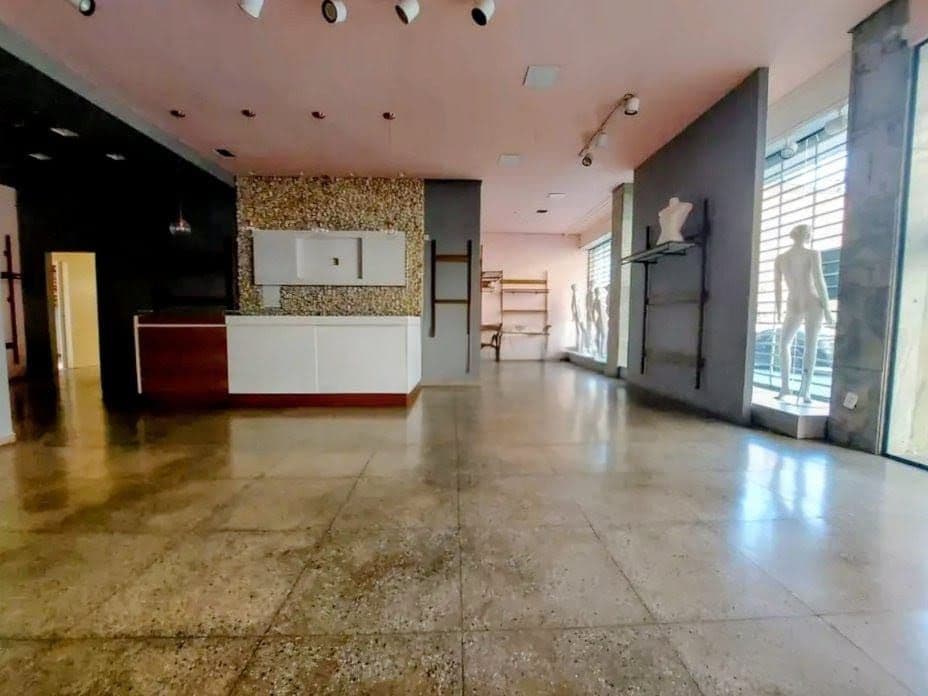 Loja Ampla De 170 m² No Centro De Santa Maria Para Locação — Loja com 1 sala para alugar em Centro, Santa Maria/RS