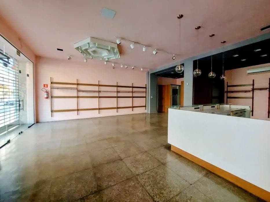 Loja Ampla De 170 m² No Centro De Santa Maria Para Locação — Loja com 1 sala para alugar em Centro, Santa Maria/RS