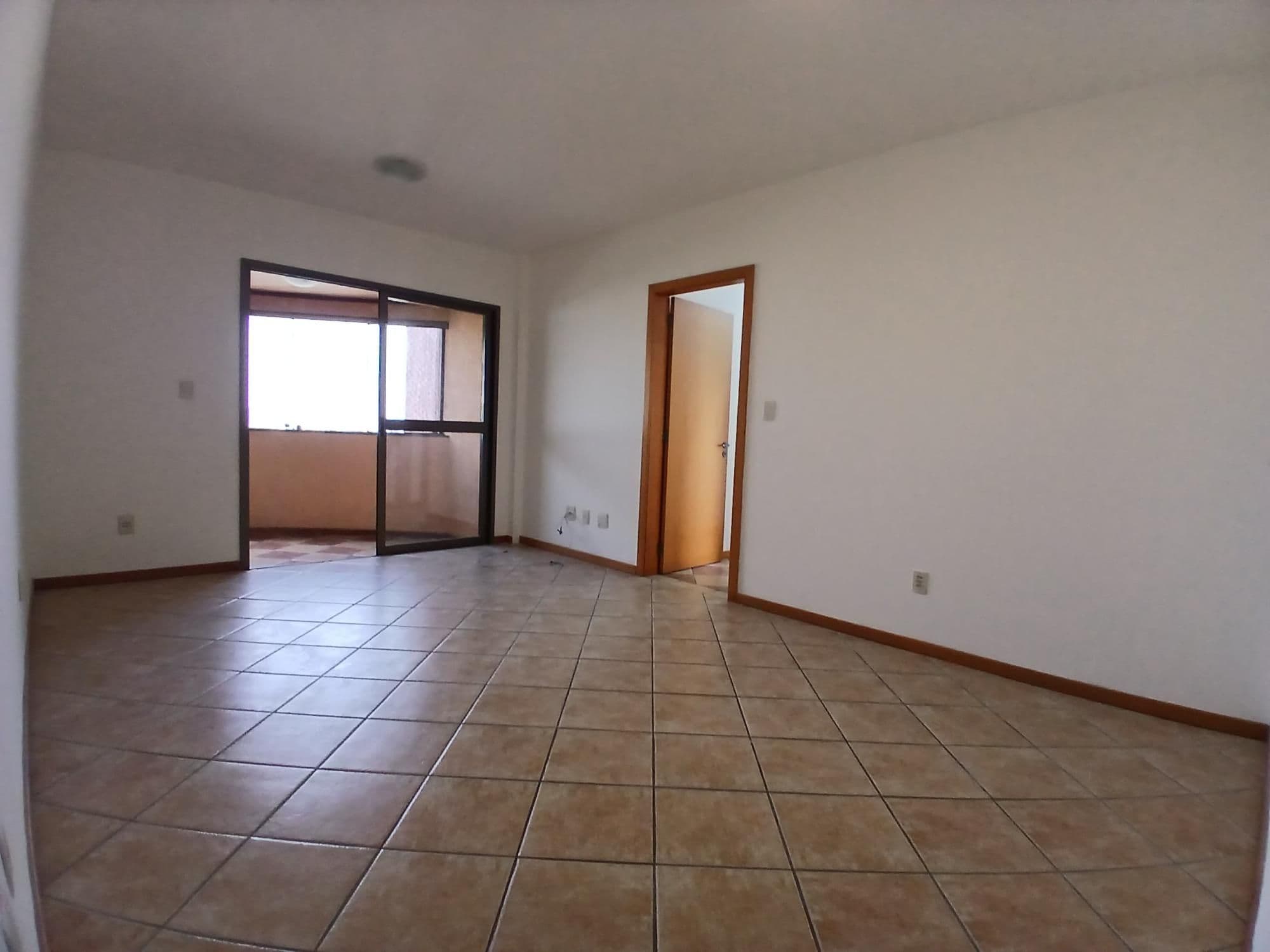 Apartamento De 3 Dormitórios Para Locação No Residencial Royal Plaza — Apartamento com 3 quartos para alugar em Nossa Senhora das Dores, Santa Maria/RS