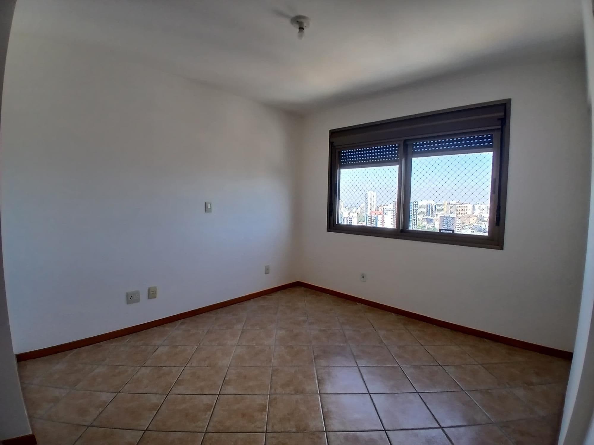 Apartamento De 3 Dormitórios Para Locação No Residencial Royal Plaza — Apartamento com 3 quartos para alugar em Nossa Senhora das Dores, Santa Maria/RS