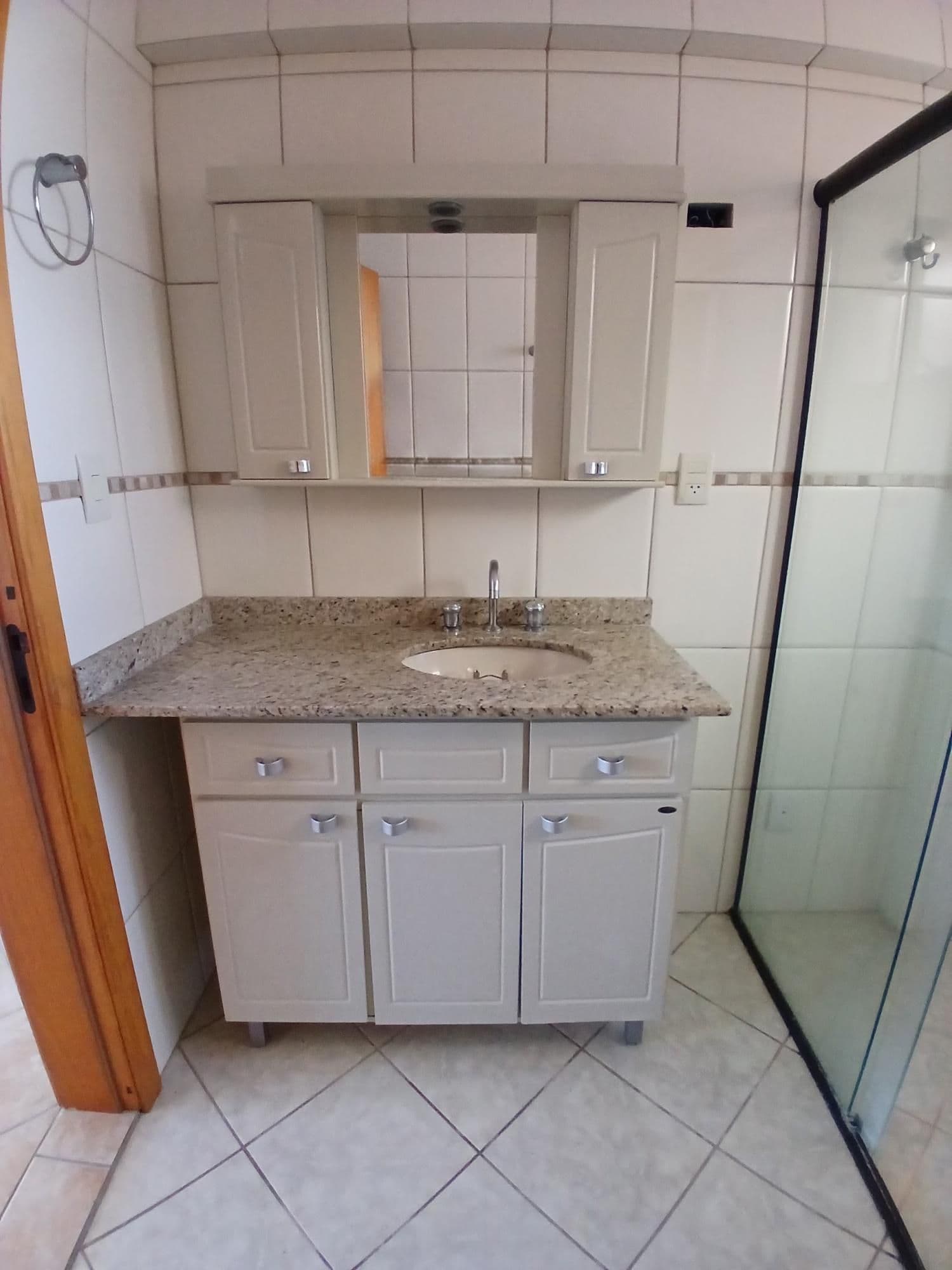 Apartamento De 3 Dormitórios Para Locação No Residencial Royal Plaza — Apartamento com 3 quartos para alugar em Nossa Senhora das Dores, Santa Maria/RS